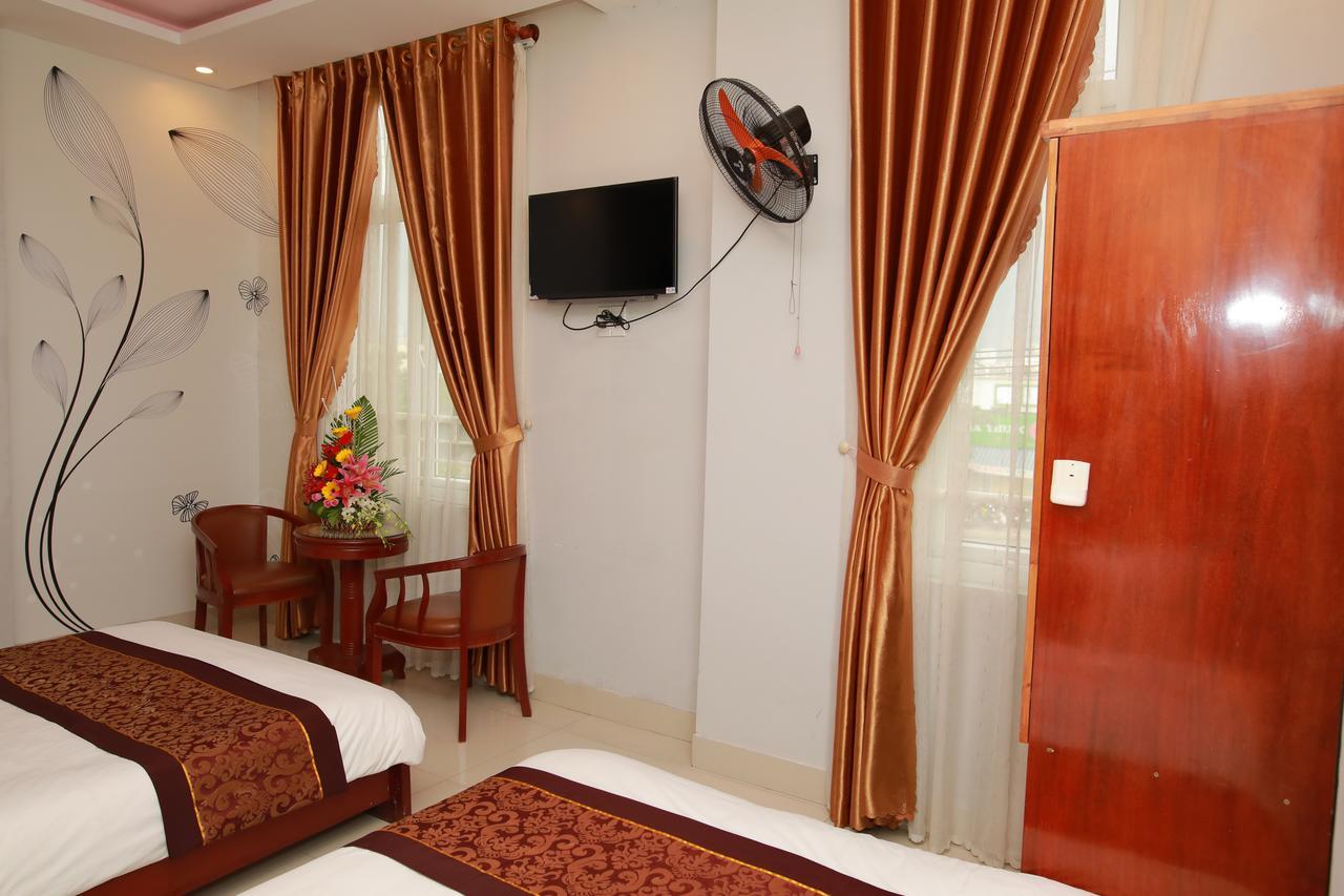 Cong Thuong Hotel Danang Exterior photo